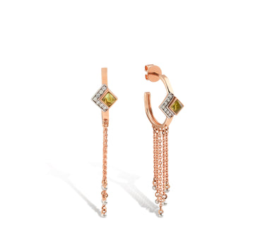 Pırlanta ve Yeşil Taşlı Sallantılı Altın  Küpe - Domino