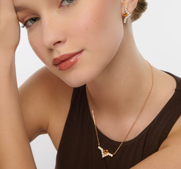 Gold Necklace with Diamond and Citrine Stone - Balance